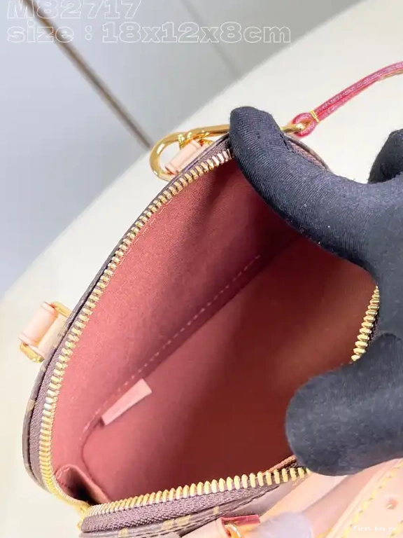 First bag ru VUITTON Nano LOUIS Alma 0707